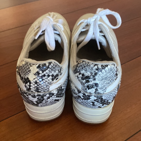 Platform sneakers - Picture 3 of 4